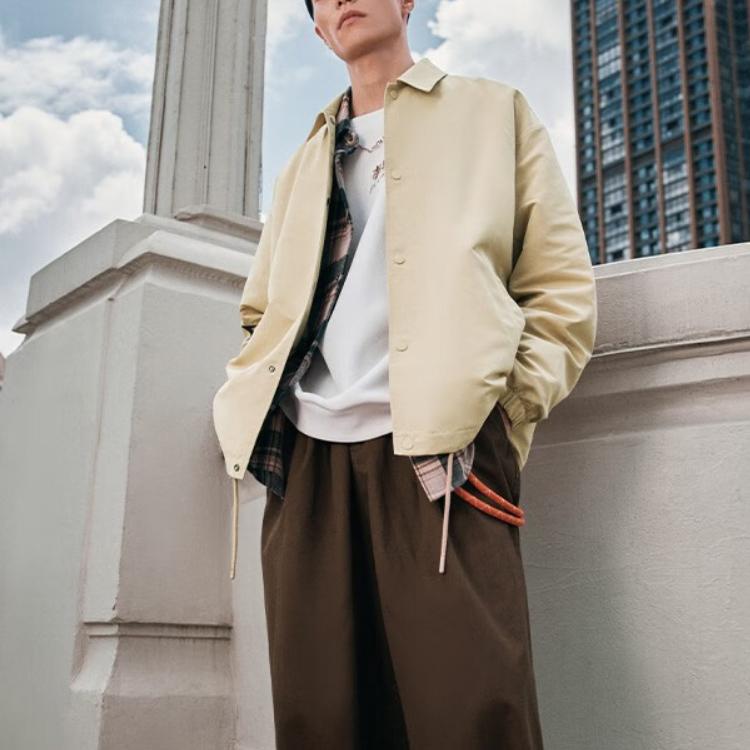 Li-Ning Sports Lifestyle Series Letter Logo Printed Polo Jacket Men Jackets Cocoa AJDT739-2