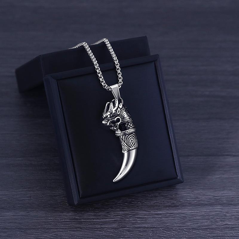 European and American Men's Wolf Tooth Accessories High-end Design Welry Men's Necklace Pendant