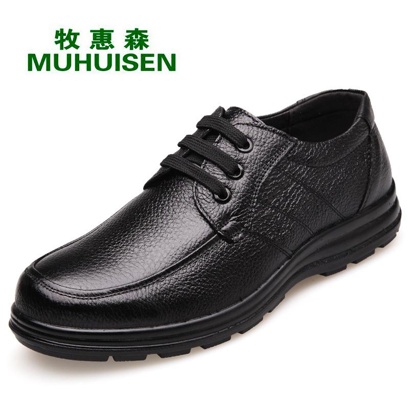 

2025 spring leather shoes men s leather men s shoes lace-up business leisure middle-aged and elderly dad shoes summer hollow sandals 38