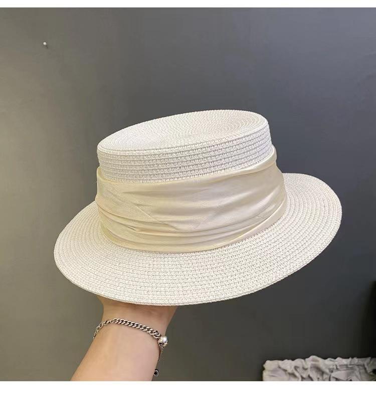 Folded ribbon flat top straw hat women's summer travel sun protection flat top hat vacation hat fashion versatile top hat
