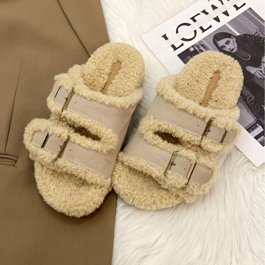 2025 autumn and winter new design sense niche fluffy slippers women wear French retro soft bottom casual Boken slippers