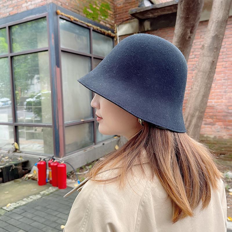 Pure wool bucket hat women's autumn and winter retro bucket hat black and white basin hat warm versatile
