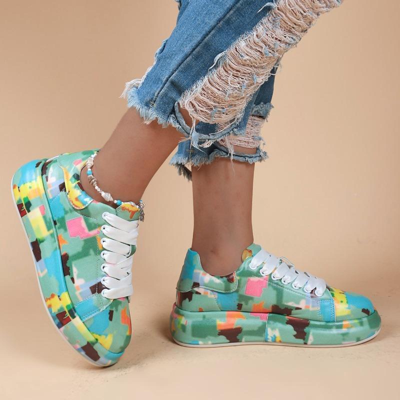Fashion Women's Casual Sneakers 2025 Fashion New Painted Graffiti Lace Up Sports Shoes for Women Flat Pu Leather Ladies Running Shoes