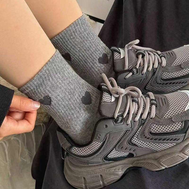 1/5 Pairs Women's Cute Heart Shaped Mid Tube Socks Autumn Winter New Ins Trendy Trendy Versatile High Beauty Duty Series Socks