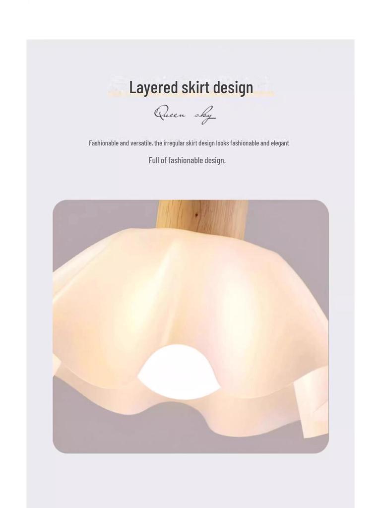 Candelabru nordic japonez Wabi-Sabi din lemn pentru noptieră și sufragerie, design cu flori crem