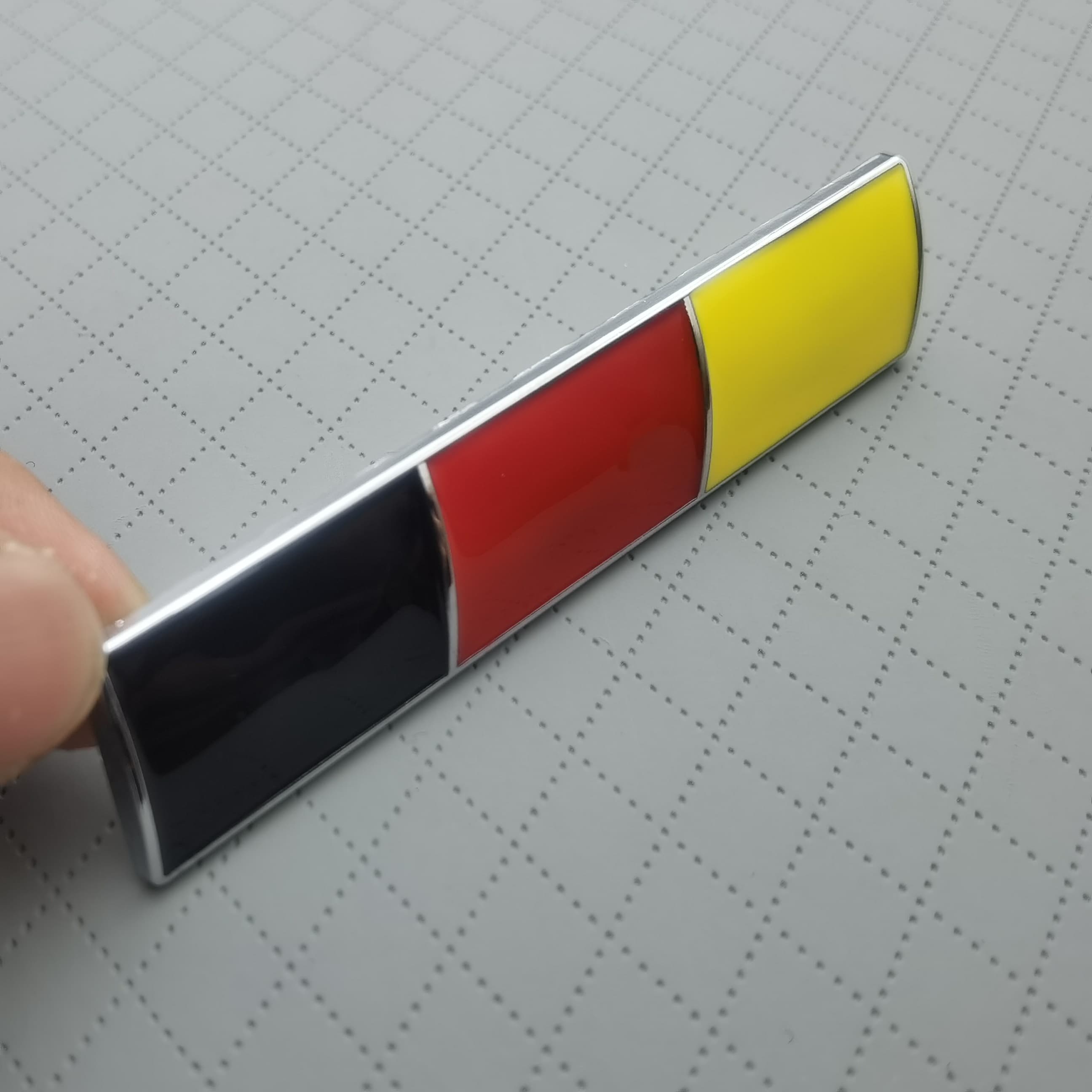 1Pc 3D Metal German Flag Logo Car Front Grille Badge, Car Side Fender/Rear Trunk/Car Body Emblem Sticker for All Car Badge sticker
