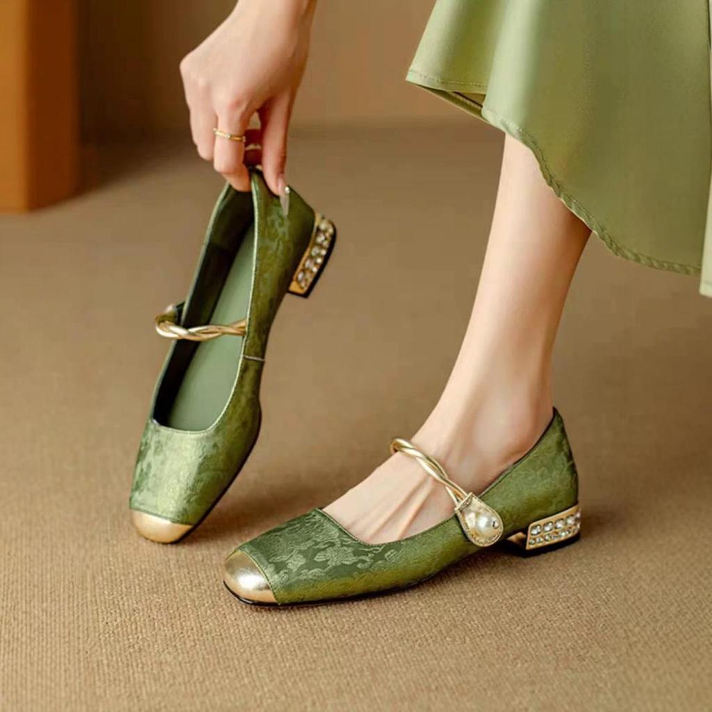New Style Retro Thick Heel Low-top Casual Dressy Low-top Shoes