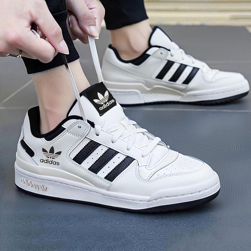 

Adidas Lifestyle Sneakers for Men and Women 5.5