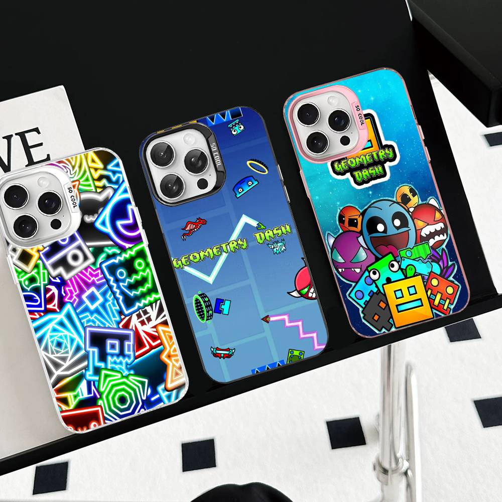 Game Geometry Dash Phone Case For IPhone 17 16 15 14 13 Pro 12 11 Pro Max PLUS Color Back Cover