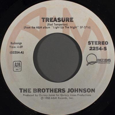 7-tums Skiva BROTHERS JOHNSON - Treasure 2254S A&M Records 1980 US Soul/Funk Begagnad