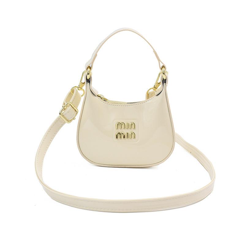 Pu Compact Shoulder Bag With Polyester Lining For Urban Lifestyle Women White