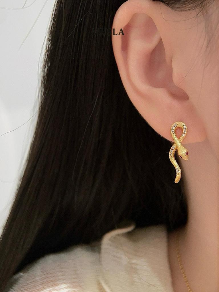 Musla Design Jewelry For Women Snake Shaped Hoop Earrings 925 Sterling Silver Earrings Zircon Fashion Stud Earrings