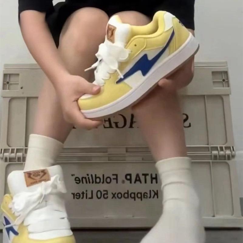 Zhao Ruth Yellow Lightning Bread Shoes Women's New Spring and Autumn Versatile Casual Sports Skateboard Shoes Women's Shoes