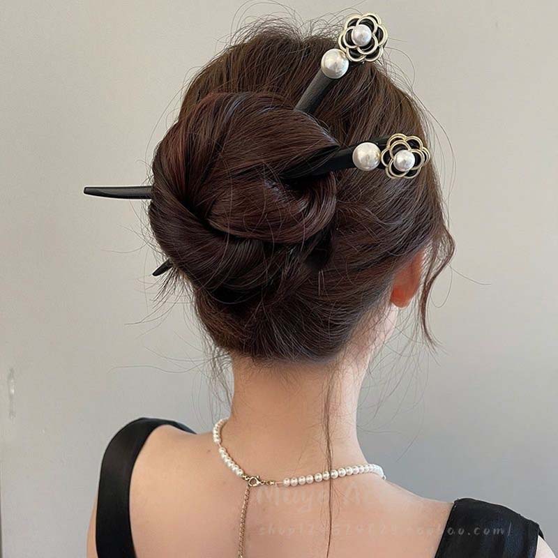 Vintage Black Camellia Wood Hair Sticks For Women Girl Fashion Classic Ethnic Flower Hair Clips Pins Hair Styling Accessories