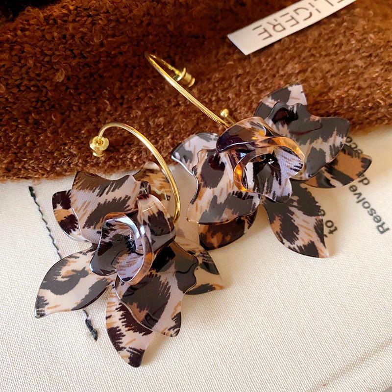 High-End Retro Leopard Print Herzohrringe - Silber Stecker Nische Maillard Stil für Damen