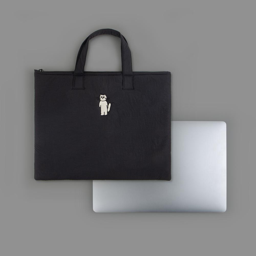All New Frame Airy Laptop Bag - Accidental Cat (13/15 Inch)