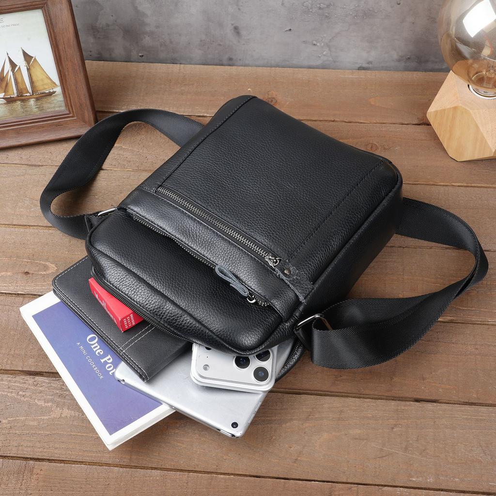 New Trendy Men Genuine Leather Small Shoulder Bag Large‑Capacity Casual Crossbody Messenger Satchel Bag For Daily Use