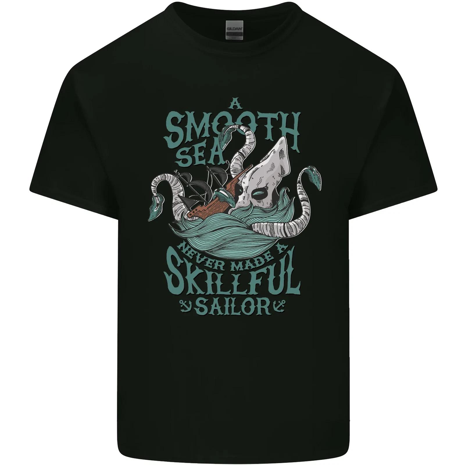 Skilful Sailor Kraken Sailing Octopus Kids T-Shirt Childrens S
