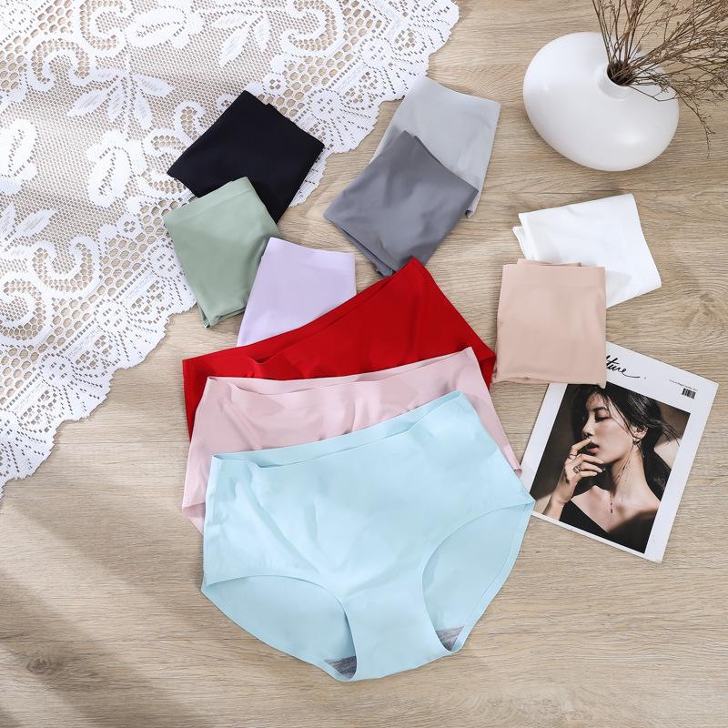 Women's Seamless Ice Silk Mid-Waist Breathable Panties - Sexy One-Piece Triangle Design