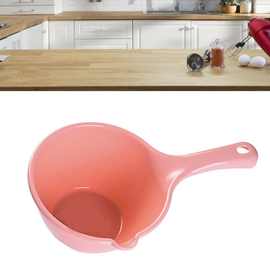 Plastic Water Ladle Bath Ladle Dippers Water Bath Scoop Bathroom Water Scoop Cup Home Essential for Watering Flowers Bathing