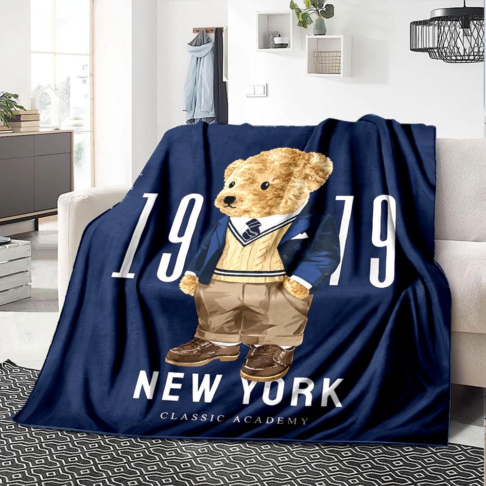 New York Classic Academy Flannel Blanket Super Soft Warm Cozy Blanket for Sofa Bed Office Travel All‑Season Home Decor Gift