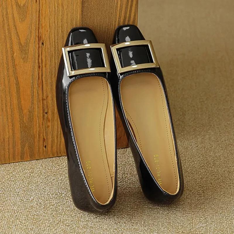 2024 New Women 2cm Low Heels Wedding Shoes Female Fashion Metal Square Buckle Shoes Lady Patent Leather Barefoot Goddess Pumps