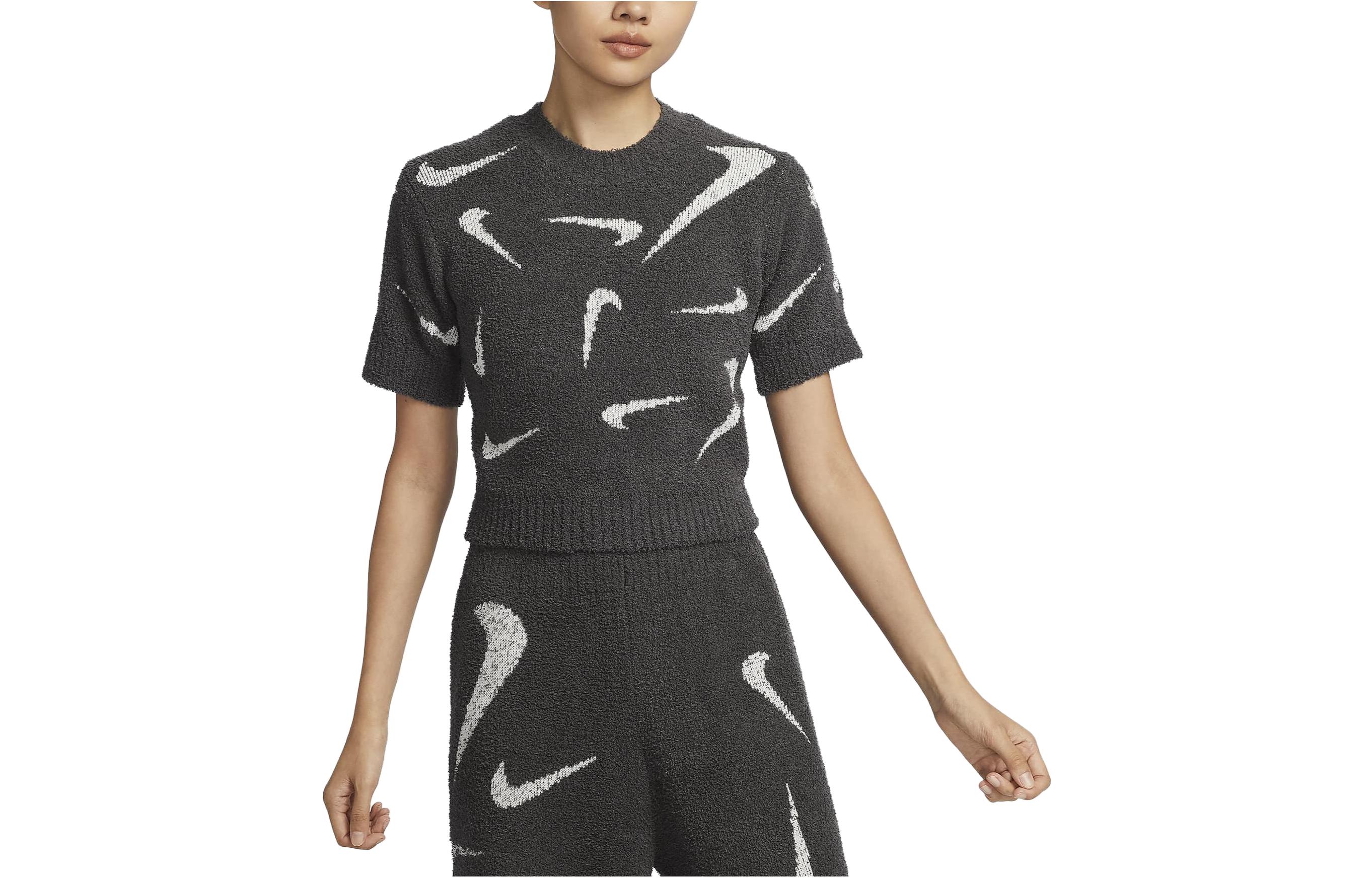 Nike Sportswear T Shirt Women s Gray FD4287-254 L