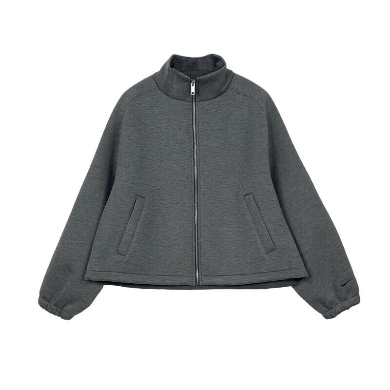 Nike Women s Versatile Knit Jacket XL