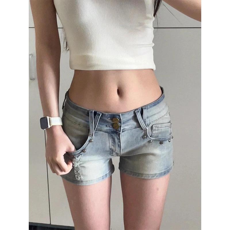 

Women s Spicy American Low-Waist Denim Rivet Shorts - Trendy High Street Summer Hip-Huggers Small синий