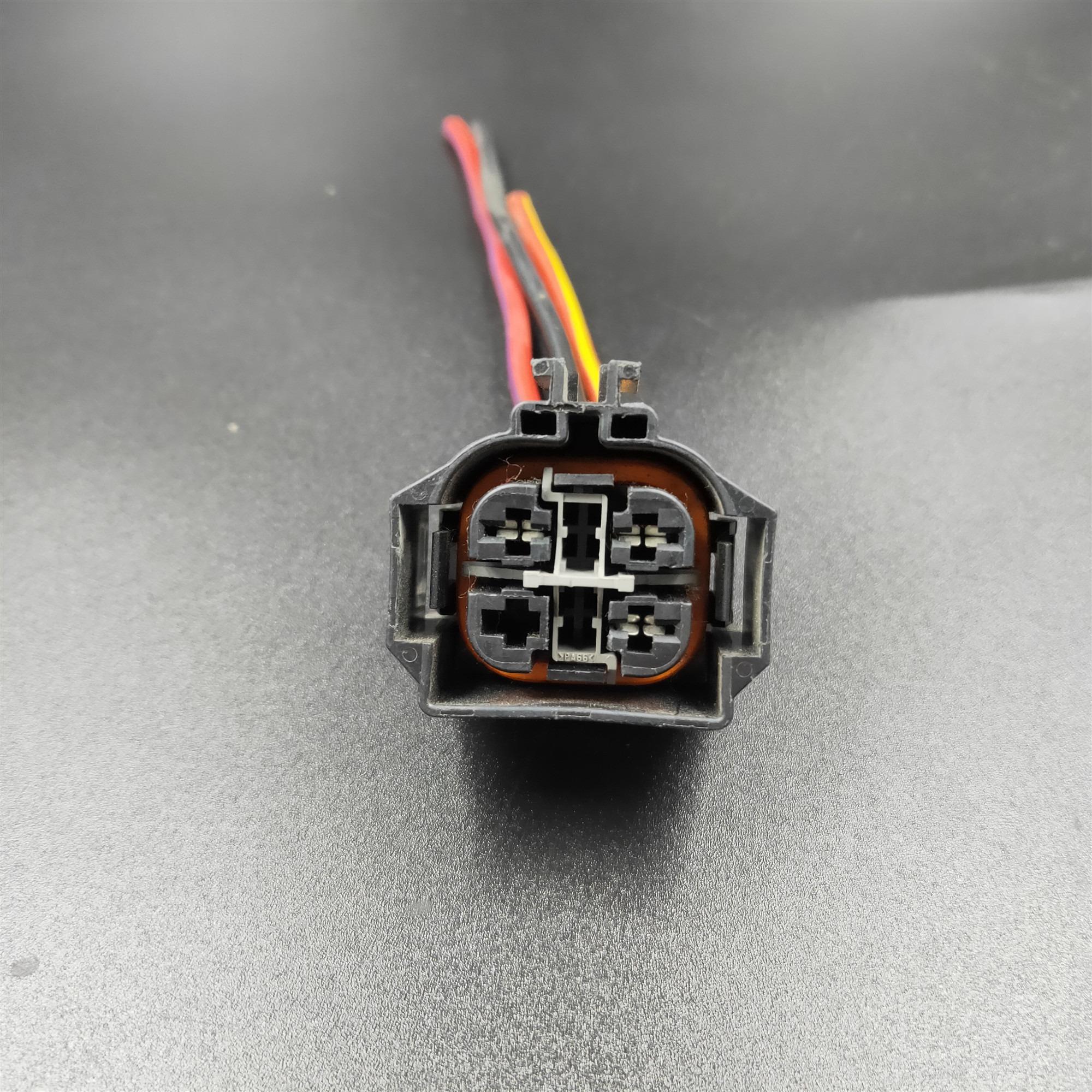 

for BMW E39 E87 E83 E70 F18 F02 F25 E65 E66 E60 E46 E90 Electronic Fan Plug wire cable line female plug