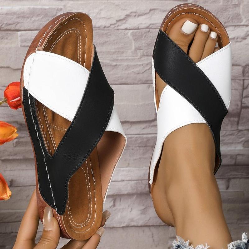 Mode Frauen Sommer Neu Mix Farbe Keilsandalen Mädchen Bequem Rutschfest Strandschuhe Frau PU Leder Plateau Römische Sandalen Mujer