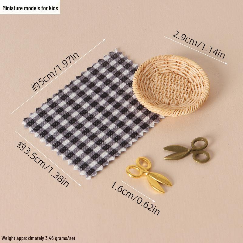 Mini Scissor Plaid Fabric Set for OB11 Dollhouse Sewing, Picnic Scenes, and Toy Photography.