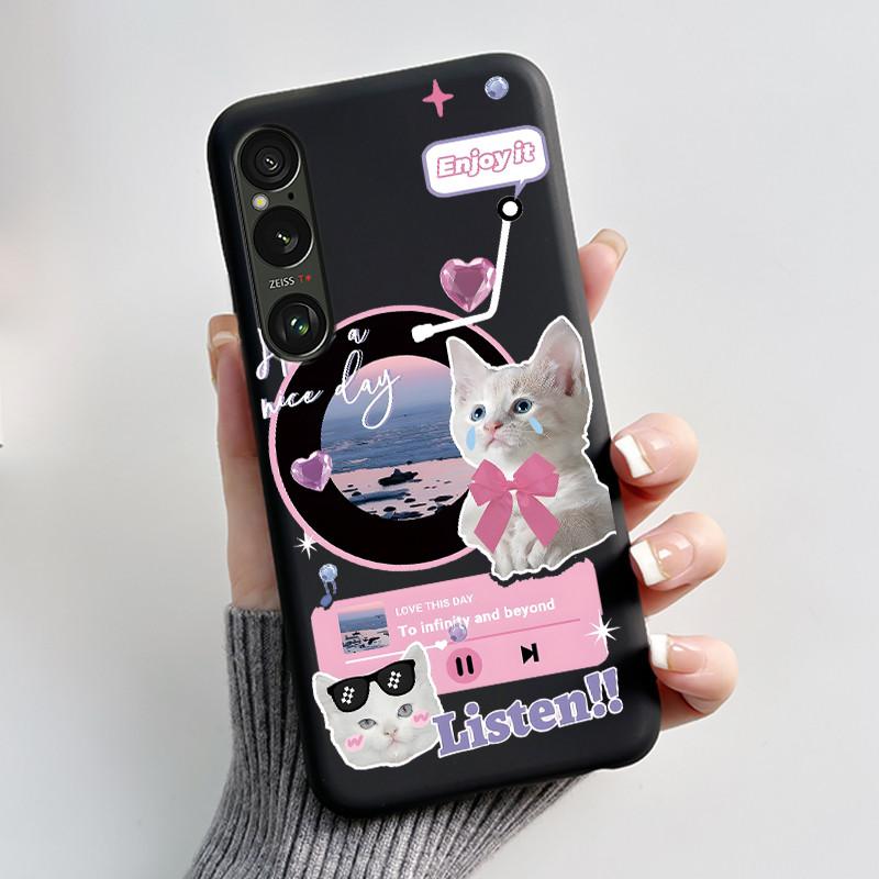 For Sony Xperia 1 VI VII Case Aesthetic Cute Cat Astronaut Soft Silicone Black TPU Back Cover Slim thin Shockproof Shell Fundas