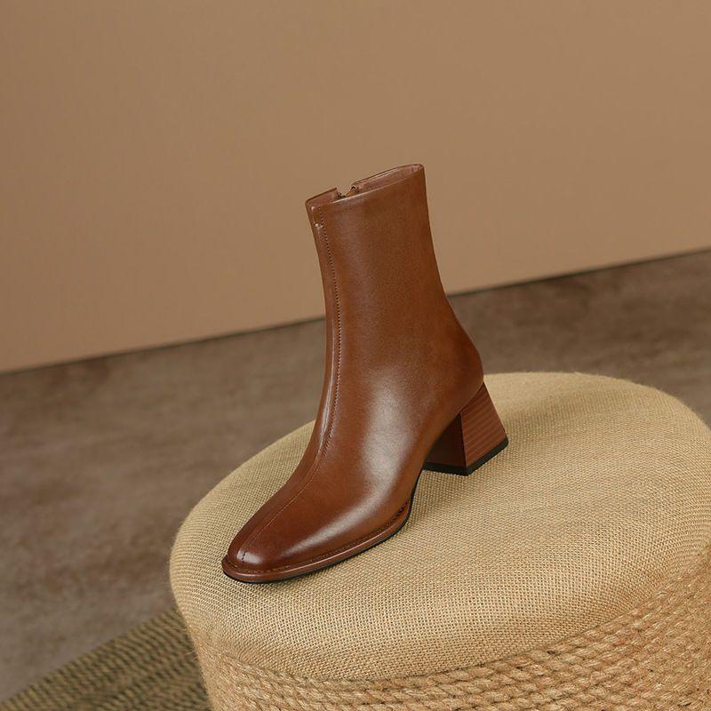 

Square head short boots women s thick heel women s boots 2025 autumn and winter new Martin boots high heel Chelsea boots thin boots large size 42