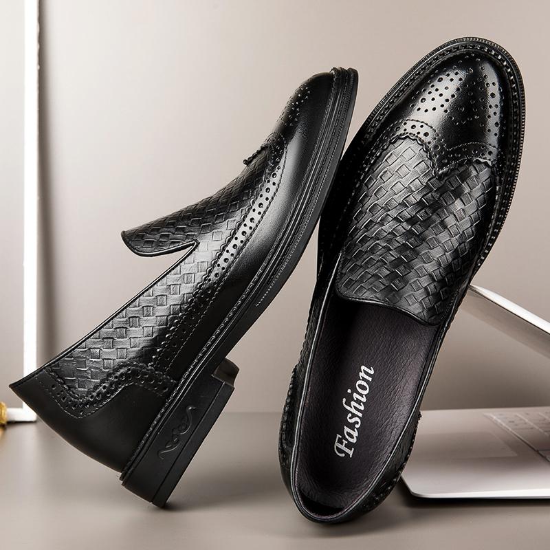 Luxury Brand Men Loafers Men Brogue British Oxford Dress Shoe Male Gentleman Genuine Leather Footwear Business Casual Shoes Men