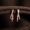 Simple and compact earrings for commuting, fashionable lines and slightly inlaid zircon earrings, popular and exquisite daily models
