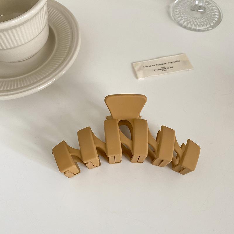Koreanische Neutral Kaffee Große Klaue Clips für Dickes Haar Zubehör Frauen Kopfschmuck Ins Mode Kunststoff Fang Krabben Haarnadeln Geschenke