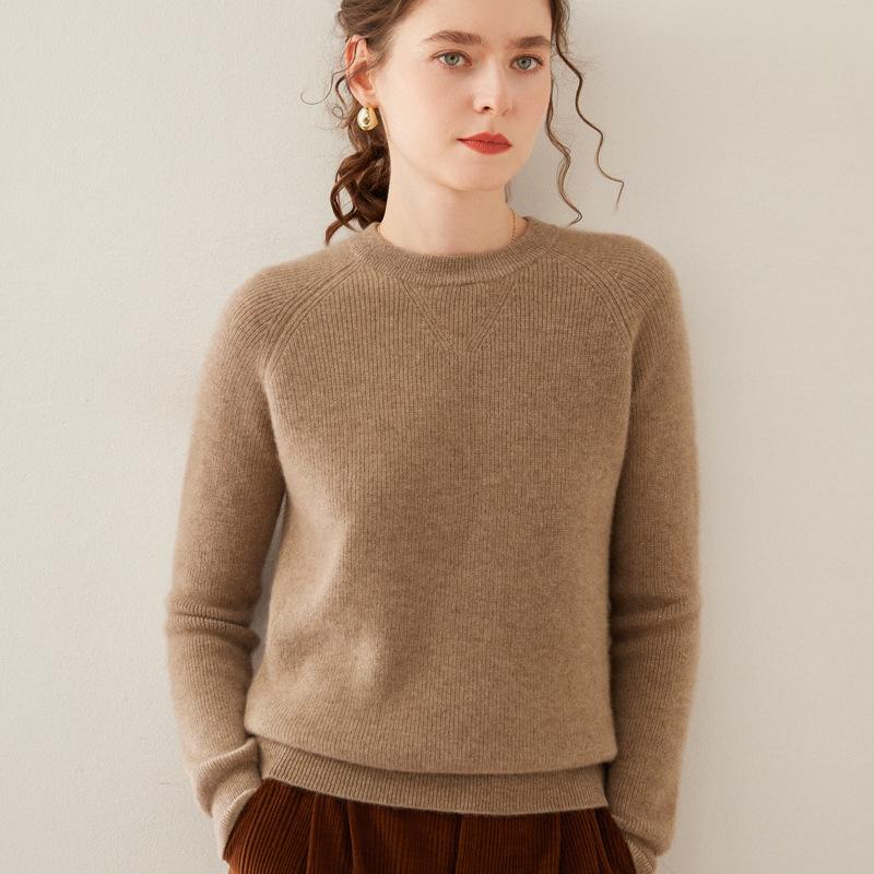 Autumn and Winter Style Ingot Needle Round Neck Cashmere Sweater for Women Lazy Warm Sweater Fashionable and Versatile Base Sweater