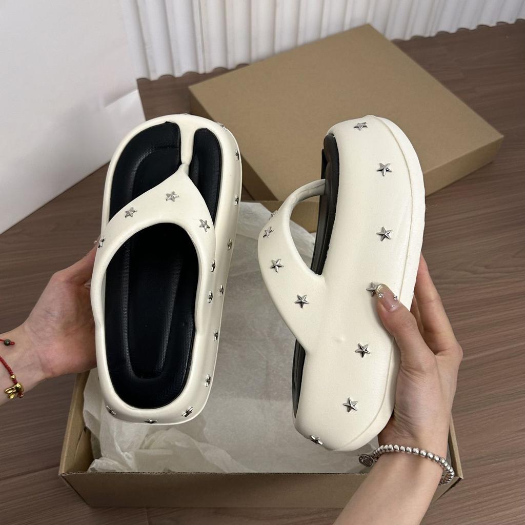 Popular Soft-soled Thick-soled Star Slippers Outer Wear 2025 Summer New Non-slip Casual Herringbone Cool Slippers Women