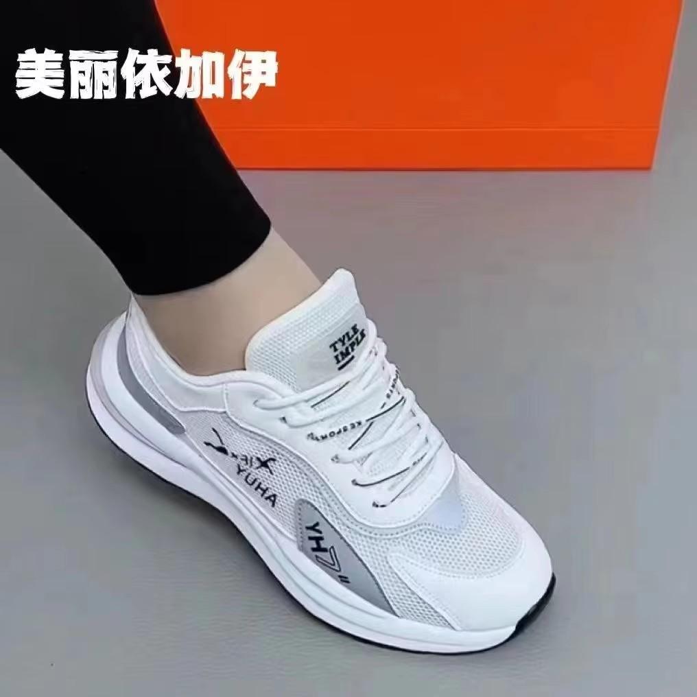 Summer new women s mesh casual shoes, light and breathable versatile casual sports shoes 40