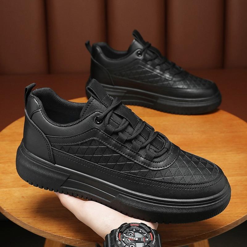 Summer Men's Shoes New Breathable Little White Shoes Men's Trend Versatile Platform Sports Casual Board Shoes Trendy Shoes