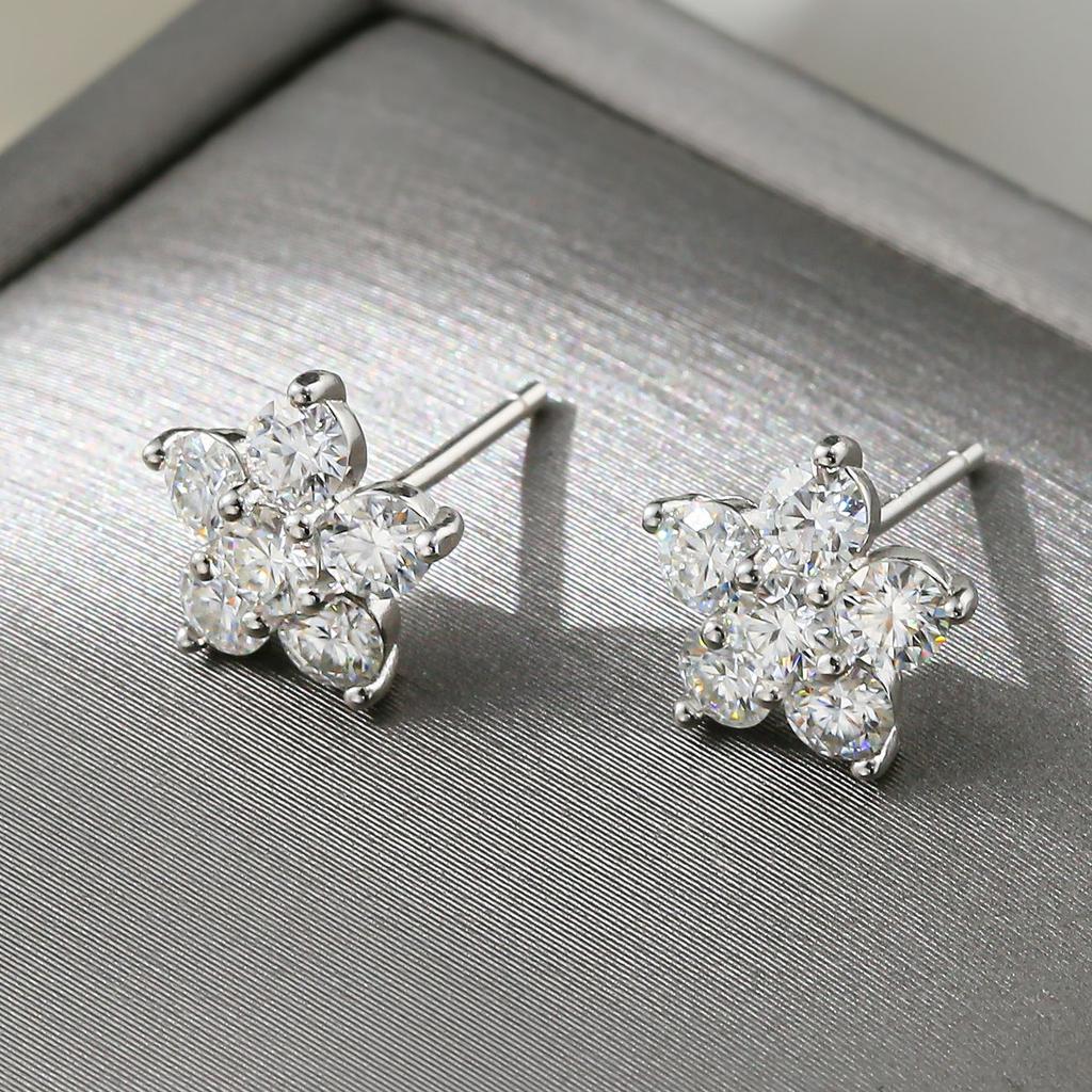 Moissanite 5 Petal Flower Earrings White Gold Stud Earring for Women 925 Sterling Silver Moissanite Diamond Earring Gift