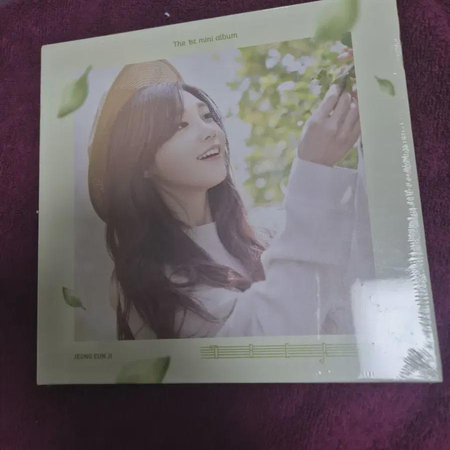 

Jung Eun-ji Mini Vol. 1 Album Cd, Unopened