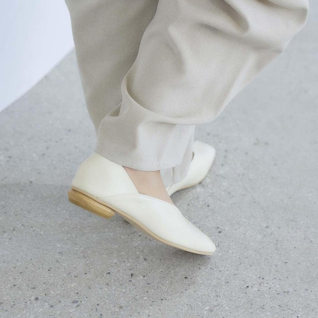 Carino CAUK52016 Women's Pumps, White, Size 24.5 cm