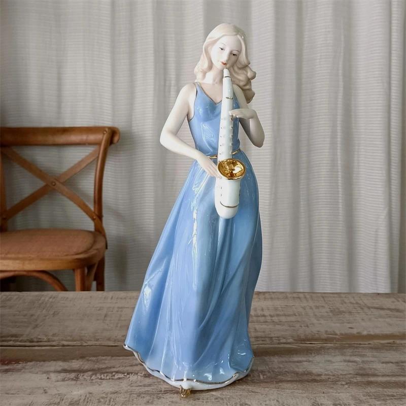 Ręcznie robiona Porcelanowa Figurka Saksofonisty Grającego na Ulicy Ceramiczny Muzyk Pubowy Saksofonistka Miniaturowy Muzyk Ozdoba Wystrój Pokoju Rękodzieło Prezent