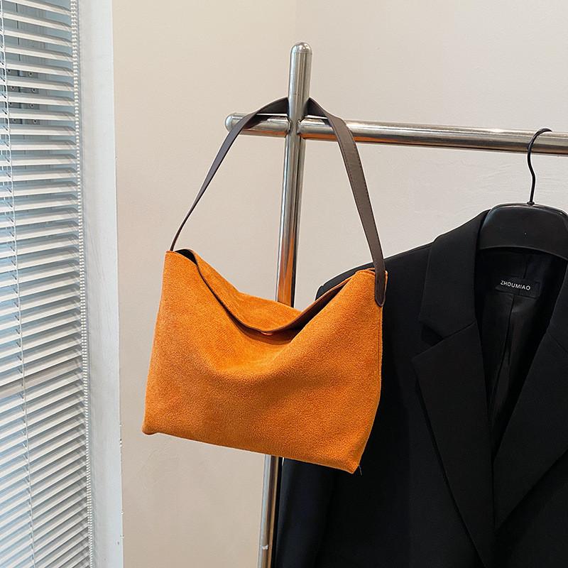 Chic Retro Design Tote Bag For Women In Stylish Black Orange Brown Khaki Colors