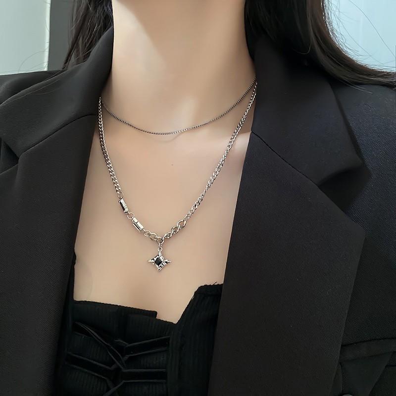 Punk Irregular Zircon Cross Star Necklace for Women Star Crystal Imitated Pearl Choker Necklace Cool Layered Pendant Collar