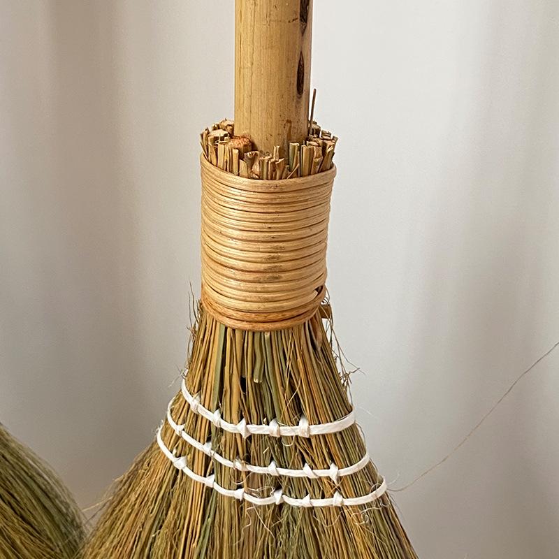 Bamboo Miscanthus Soft Broom for Living Room and Sofa Cleaning