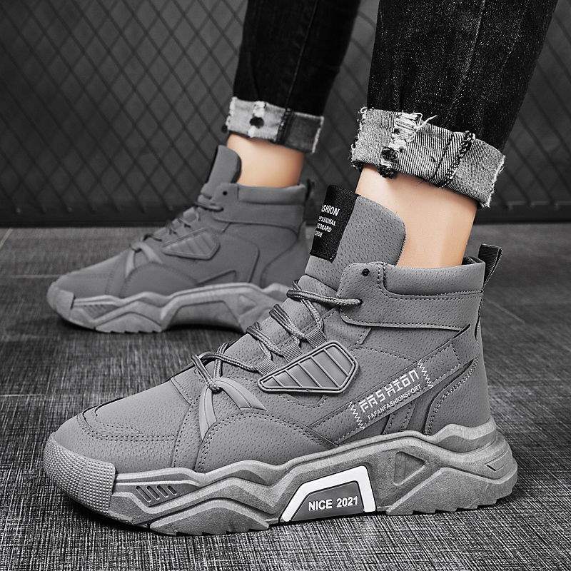 Winter new thickened velvet snow boots men's cotton shoes to keep warm Korean version trendy versatile high-top men's Martin cotton boots