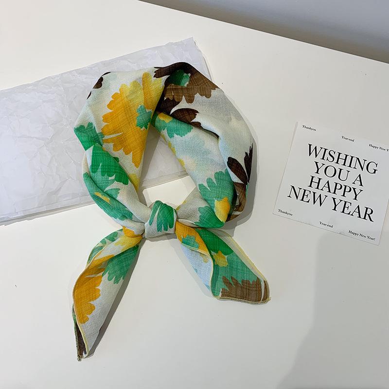 Quadratischer Schal aus Baumwolle und Leinen mit floralem Tupfenmuster - Retro & frisches Kopftuch